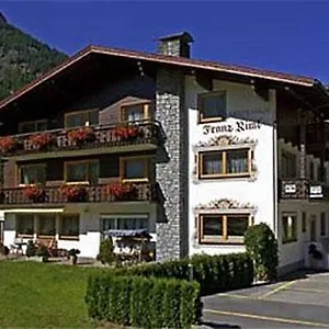 Vizensn Living 3*, Sölden Österreich