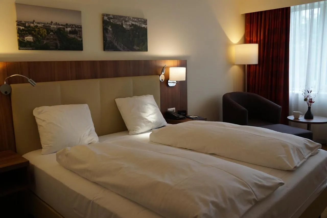 Carathotel Wien City Park 0*, Vienna