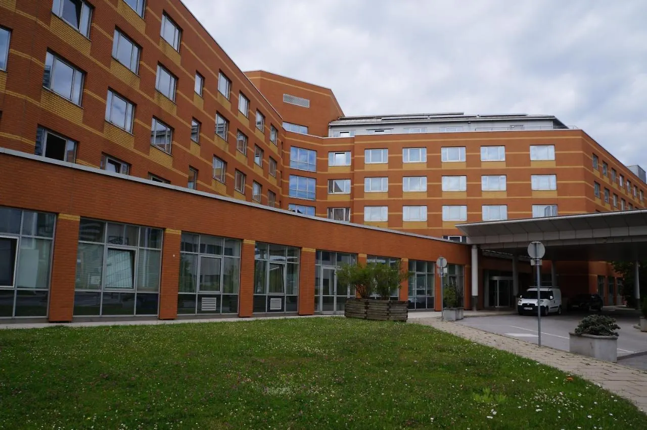 Carathotel Wien City Park 0*, Vienna Austria